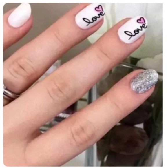 ImPress Press-On Short Length Oval Nails Valentine’s Day Bundle of 2! - Picture 3 of 4